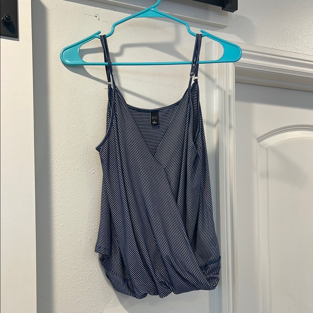 Anthropologie bubble bottom tank